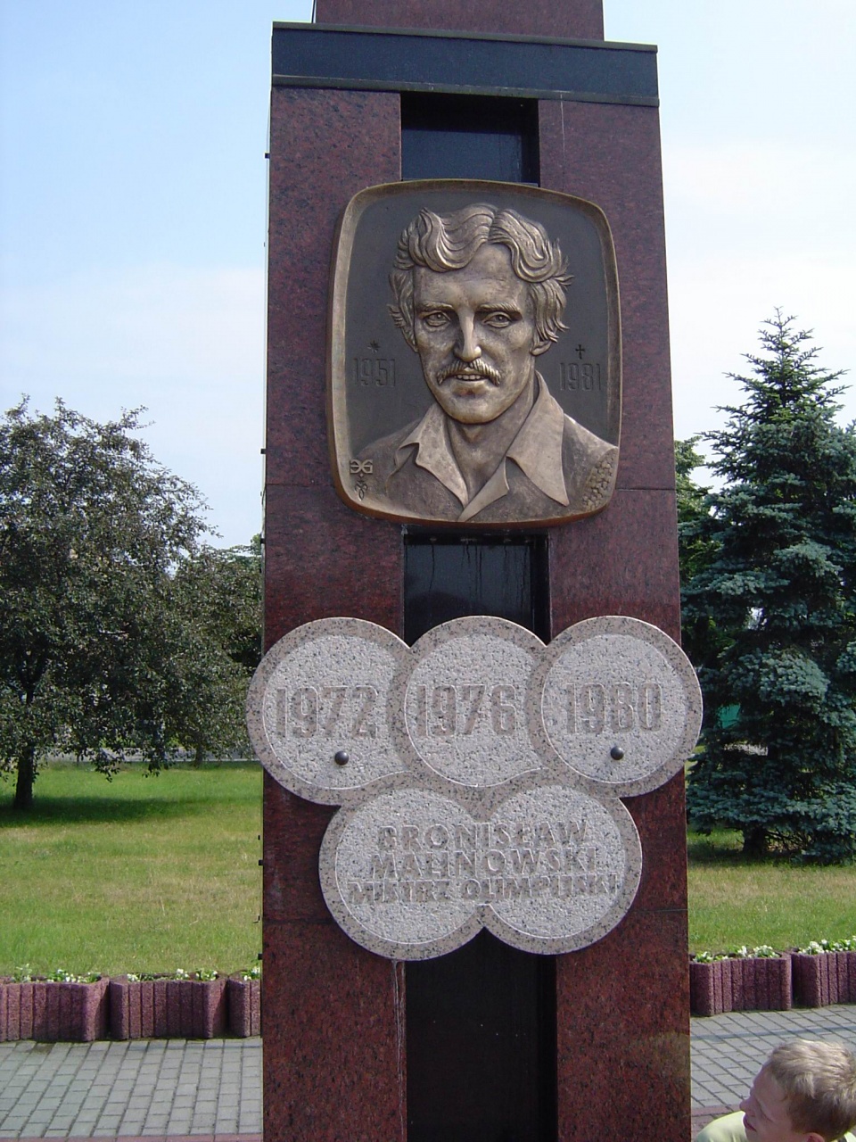 Pomnik Bronisława Malinowskiego w Grudziądzu. Foto: Wikipedia