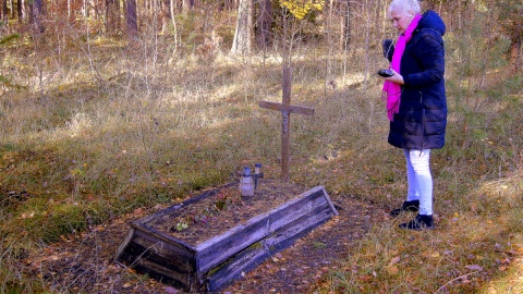 Jaką tajemnicę kryje grób nieopodal stacji w Lipowej Tucholskiej. Fot. Henryk Żyłkowski