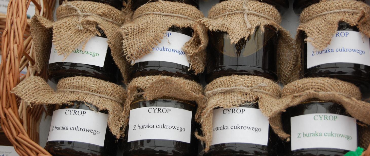 Fjut/Cyrop - sok z buraka cukrowego. Fot. gov.pl Fjut/Cyrop - sok z buraka cukrowego. Fot. gov.pl