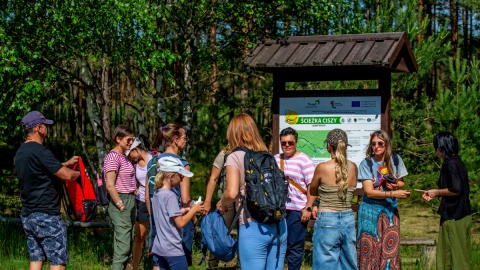 Ścieżka ciszy we Wdeckim Parku Krajobrazowym. Fot. Piotr Szumigaj