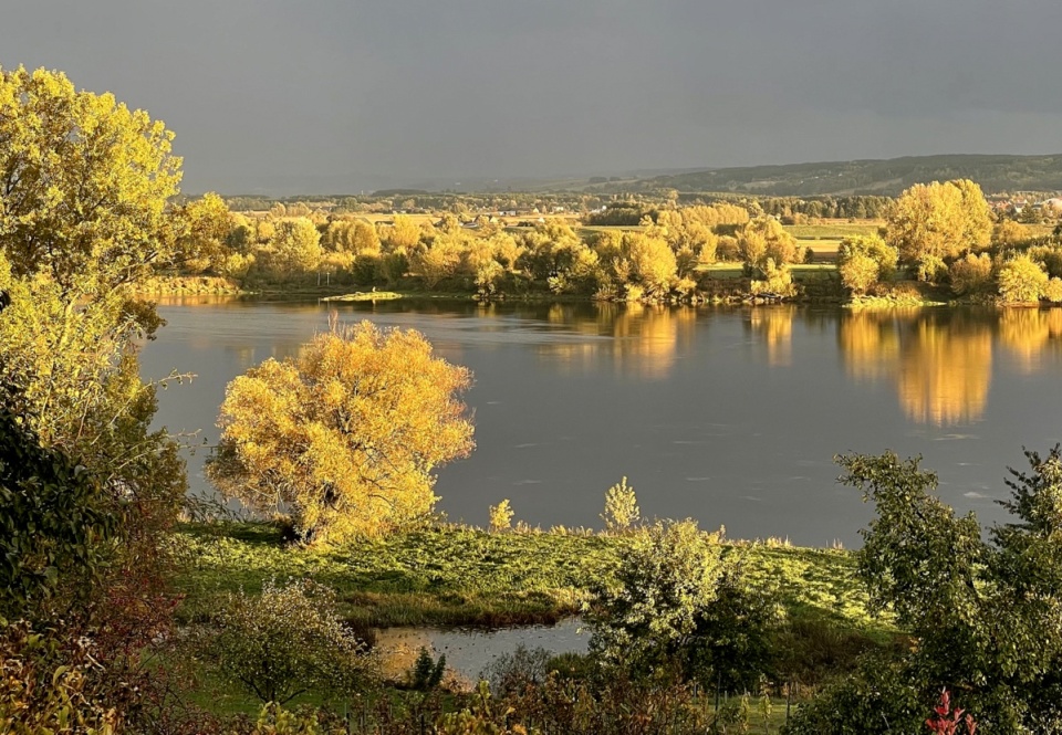 Codzienność w takiej scenerri musi uwraźliwiać artystów. Do Kozielca zaprasza Tatiana Adonis. Fot. nadesłane