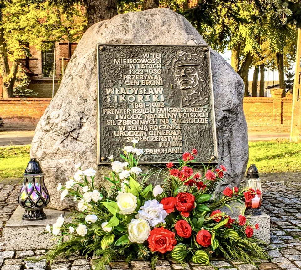 Generał Władysław Sikorski wpisał się w historię wsi Parchanie. Fot. Piotr Walczak