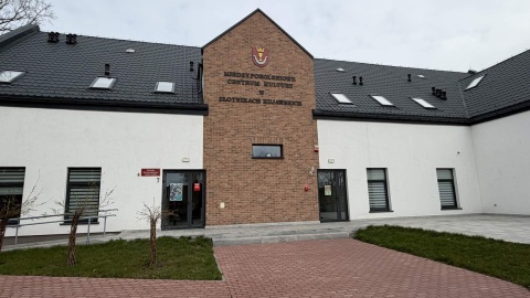 Biblioteka i Międzypokoleniowe Centrum Kultury w Złotnikach Kujawskich/fot. Tomasz Kaźmierski