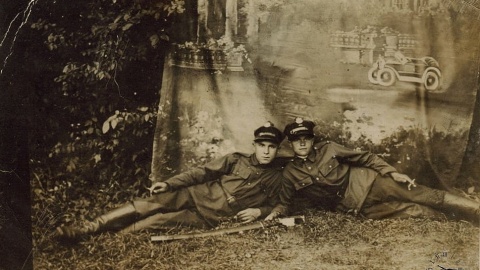 1930 rok. Białystok - służba czynna. Fot. z archiwum Piotra Sobiechowskiego/Dźwiękowe Archiwum Kcyni