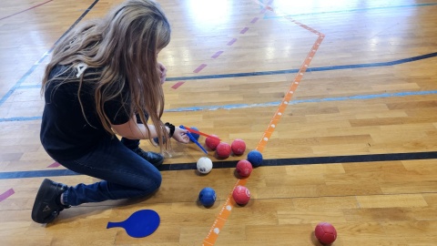 Boccia to sport, który mogą uprawiać wszyscy, nawet osoby z dużą niepełnosprawnością/fot.: Adriana Andrzejewska-Kuras