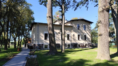 Historia pałacu w Sicienku opowiada również o współczesności i ludziach/fot.: Żaneta Walentyn
