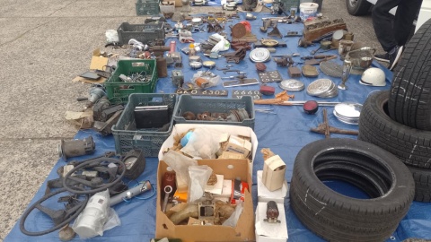 Pasjonaci motoryzacji spotkali się w Toruniu i wzięli udział w Motobazarze/fot.: Michał Zaręba