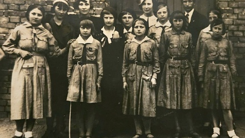 „To nie tylko zdjęcia, to też historie ludzi i miejsc”. Fot. Adriana Andrzejewska-Kuras/zbiory „Archiwum Społecznego Chełmionki”