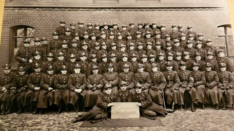 „To nie tylko zdjęcia, to też historie ludzi i miejsc”. Fot. Adriana Andrzejewska-Kuras/zbiory „Archiwum Społecznego Chełmionki”