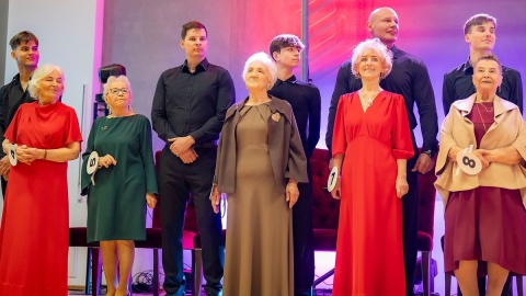 Pani Anna Fabiszak w rywalizacji o tytuł „Miss 80 plus”. Fot. Politechnika Bydgoska