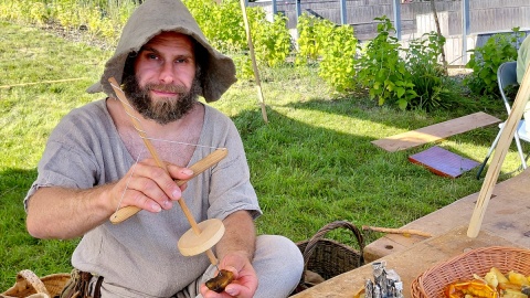 Podczas tegorocznego Festiwalu Wisły udało się zajrzeć nam do świata bursztynu. Fot. Michał Zaręba/PR PiK
