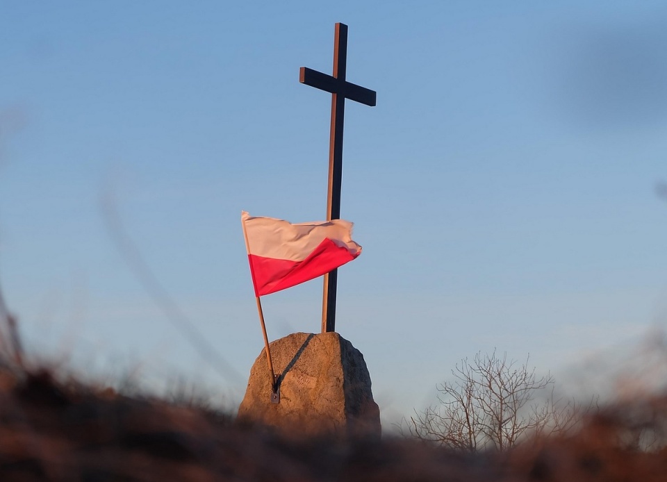 „Pamięć wciąż żywa”. Fot. ilustracyjna/statistuta/pixabay.com