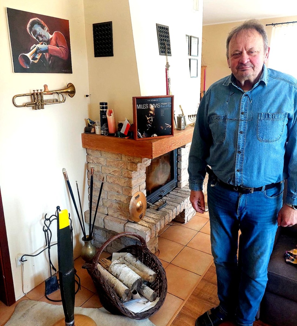 Pan Maciej opiekuje się niemal 99-letnią mamą. Fot. Dorota Witt/PR PiK