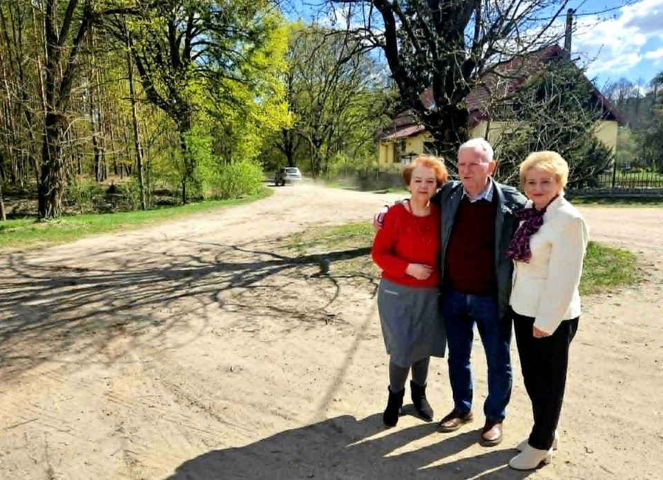 Gmina Czernikowo odnalazła potomków osób uwiecznionych na starych fotografiach. Fot. Adriana Andrzejewska-Kuras/PR PiK