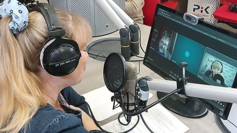 Dorota Demidowicz w trakcie nagrania włoskiego pianisty Francesco Lotoro. Fot. PR PiK