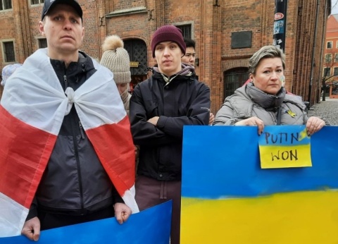 Jakie mają plany na życie w Polsce mają obywatele Ukrainy