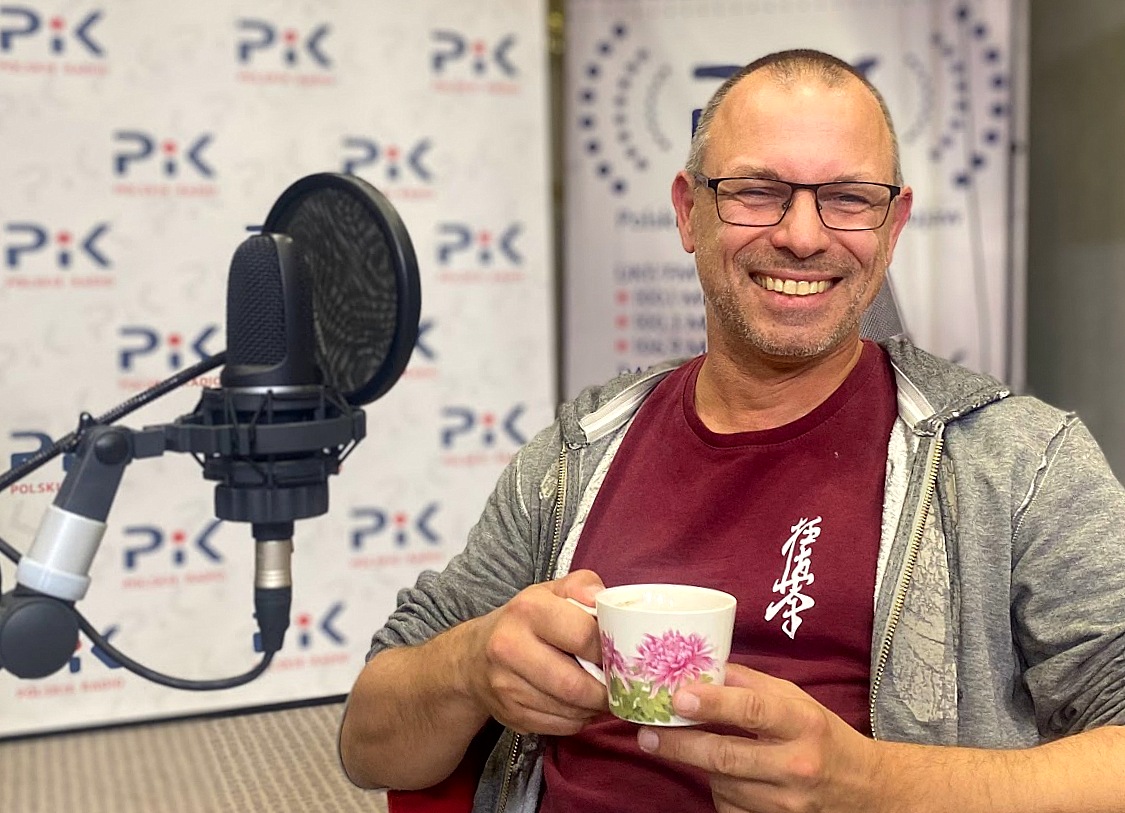 Doktor Tomasz Marcysiak w studiu Polskiego Radia PiK. Fot. Magda Jasińska