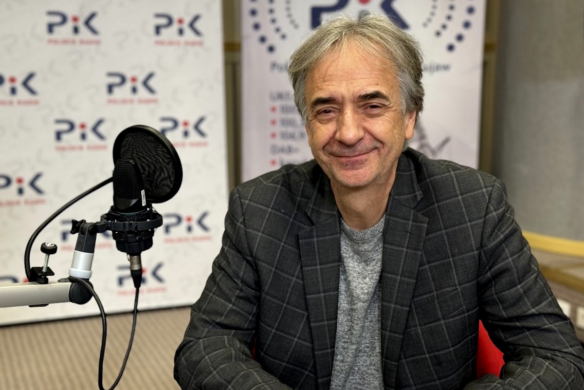 Maestro Mariusz Smolij w studiu Polskiego Radia PiK. Fot. Magda Jasińska