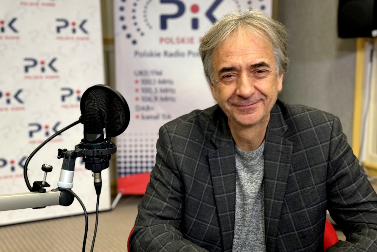 Maestro Mariusz Smolij w studiu Polskiego Radia PiK. Fot. Magda Jasińska Maestro Mariusz Smolij w studiu Polskiego Radia PiK. Fot. Magda Jasińska