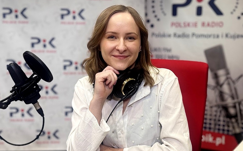 Klaudia Kaczyńska w studiu Polskiego Radia PiK. Fot. Magda Jasińska/PR PiK
