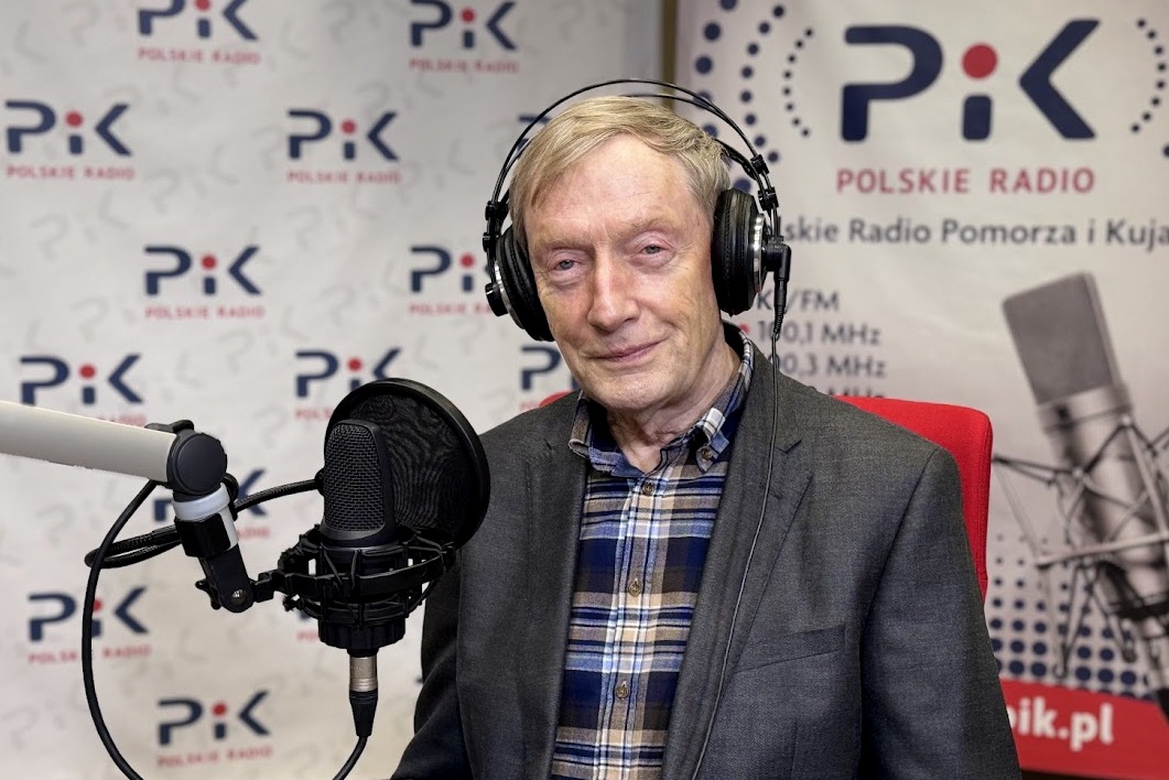 Maciej Niesiołowski w studiu Polskiego Radia PiK. Fot. Magda Jasińska/PR PiK
