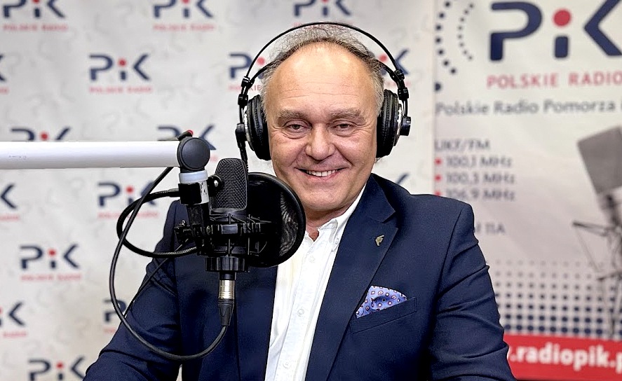Profesor Piotr Salaber w studiu Polskiego Radia PiK. Fot. Magda Jasińska/PR PiK