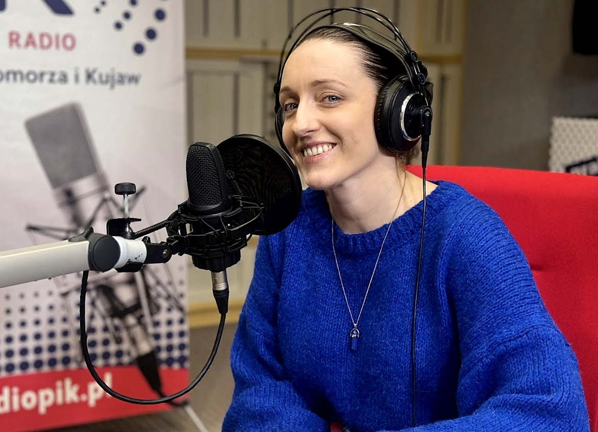 Edyta Krzemień w studiu Polskiego Radia PiK. Fot. Magda Jasińska/PR PiK