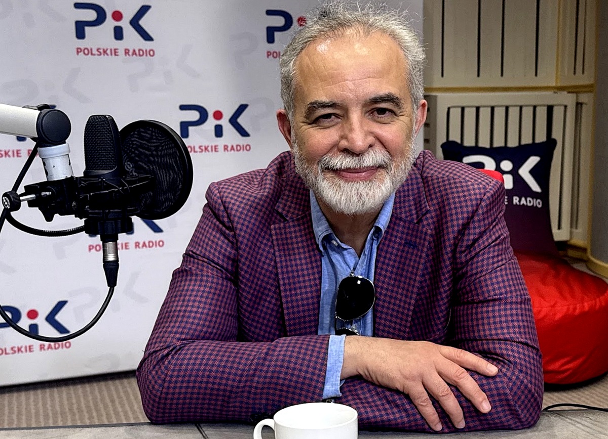 Jos&eacute; Maria Florêncio w bydgoskim studiu Polskiego Radia PiK. Fot. Magda Jasińska/PR PiK