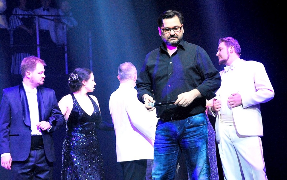 Sebastian Gonciarz na scenie. Fot. Magda Jasińska