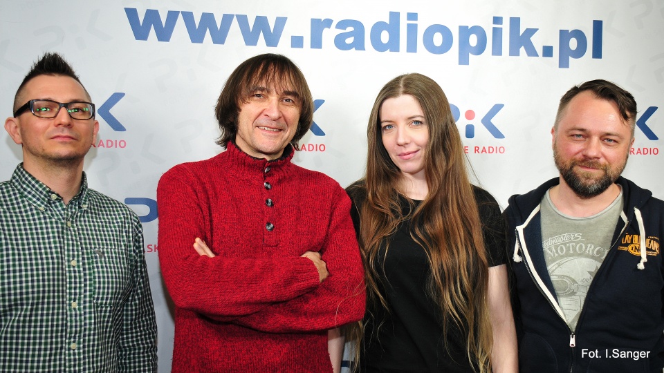 Janusz Yanina Iwański z zespołem w Polskim Radiu PiK. Fot. Ireneusz Sanger