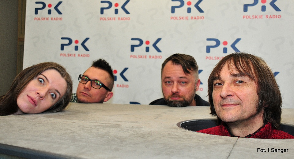 Janusz Yanina Iwański z zespołem w Polskim Radiu PiK. Fot. Ireneusz Sanger