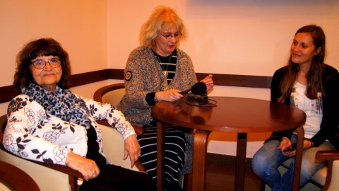 Pani Chava Nassimov, uratowana przez polską rodzinę, poszukuje potomków Bronisławy i Wawrzyńca Walczaków. Fot. Henryk Żyłkowski