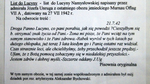 "Admirał i dziewczyna" - z wizytą w muzeum Józefa Unruga w Sielcu. Fot. Henryk Żyłkowski