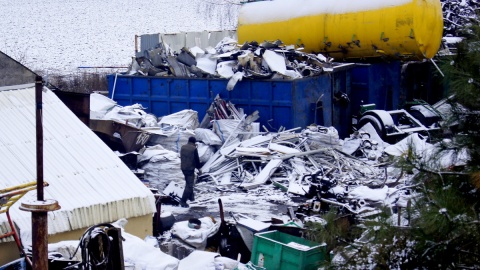 Co kryje się za pożarami na złomowisku w Grodztwie? Fot. Henryk Żyłkowski