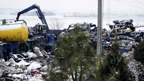 Co kryje się za pożarami na złomowisku w Grodztwie? Fot. Henryk Żyłkowski