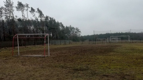 Szkoła wiejska w Sipiorach ma zniknąć z mapy gminy Kcynia. Czy słusznie? Fot. Michał Słobodzian