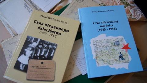 Henryk Klimek opowiada historę swojej rodziny. Fot. Henryk Żyłkowski