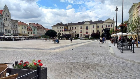 Zrewitalizowany Stary Rynek w Bydgoszczy. Czy nie za mało zieleni? Fot. Adriana Andrzejewska