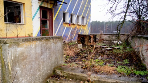 Kto jest właścicielem zrujnowanego budynku przy ulicy Jana Pawła 2 w Bydgoszczy? Fot. Henryk Żyłkowski