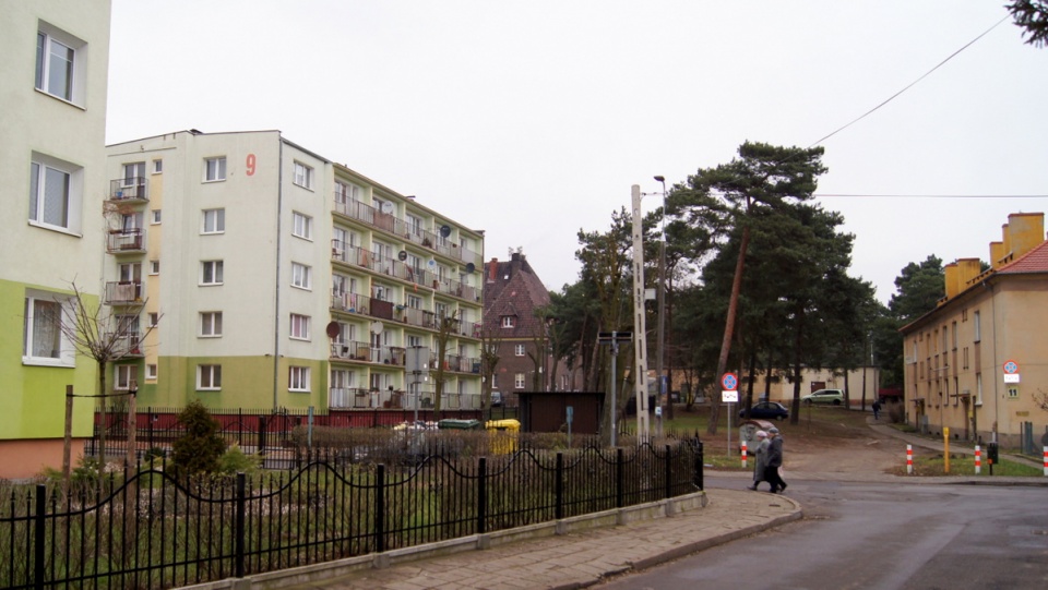 Żyjemy w dzielnicy zapomnianej przez władze Bydgoszczy - narzekają mieszkańcy bydgoskiego Łęgnowa. Fot. Henryk Żyłkowski