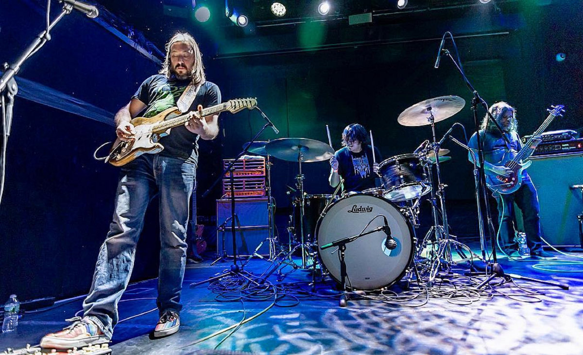 Grupa Earthless na scenie Grupa Earthless na scenie