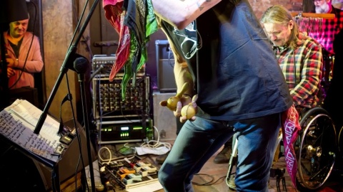 16 lutego 2026 - Hard Rock Pub Pamela w Toruniu - zespół SKOŁOWANI. Fot. Tomasz Jaworski