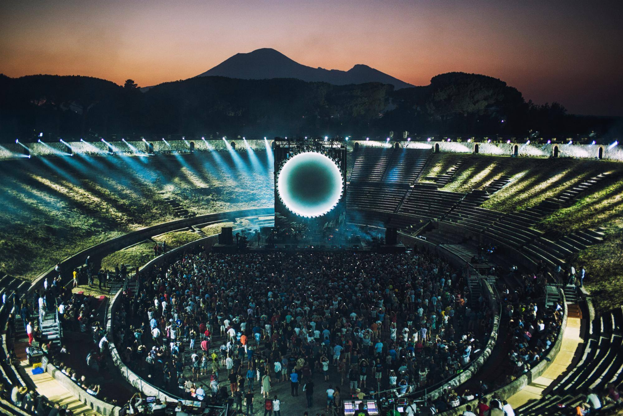 David Gilmour - Live at Pompeii David Gilmour - Live at Pompeii