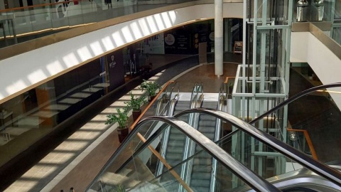 Centrum Handlowe „Drukarnia”. Stoi w centrum Bydgoszczy. Ma ogromny potencjał, a jednak od wielu miesięcy świeci pustkami. Fot. Michał Słobodzian