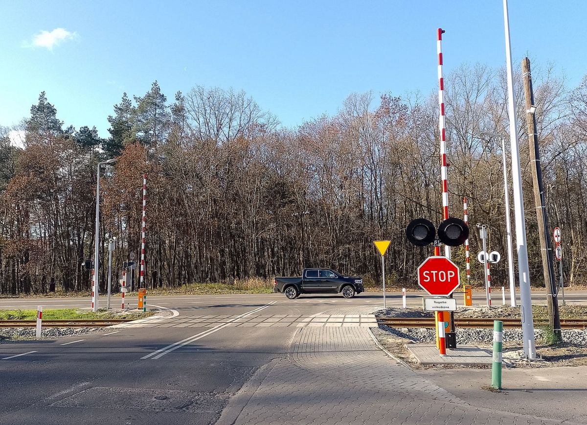 A co z wjazdem za przejazdem? Fot. Michał Zaręba/PR PiK