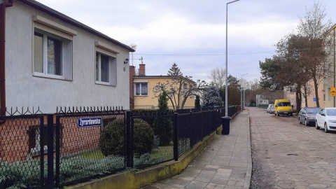 Czy po hermetyzacji hal firmy „Remondis” mieszkańcy Siernieczka uwolnią się od przykrego zapachu? Fot. Henryk Żyłkowski