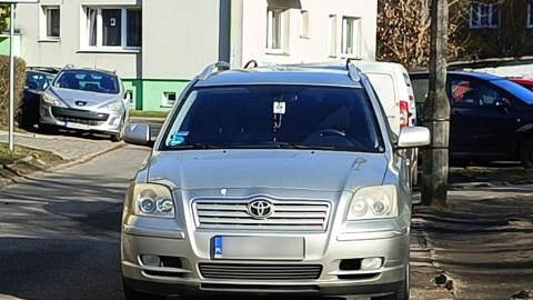 Parkowanie na chodnikach to zmora wielu osiedli, ale nie tylko. Fot. nadesłane