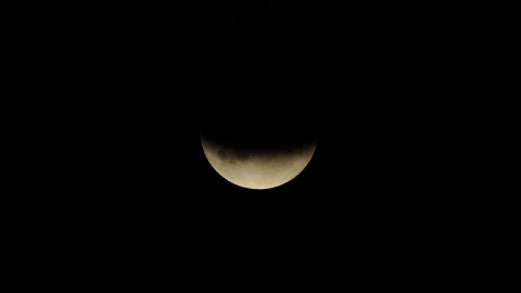 16 lipca 2019 - Partial Lunar Eclipse © Piotr Majewski