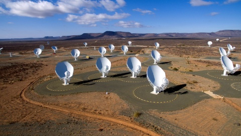 SKA radiotelescopes. Foto © SKAO-SARAO