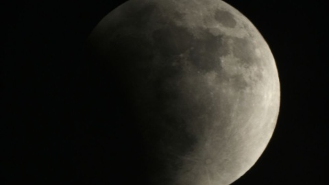 28 września 2015 - Super zaćmienie Księżyca nad Ostródą. Foto © Piotr Skorupski